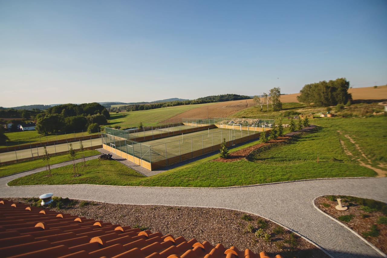 Statek česká lípa Myslovice Klatovy Exterior foto