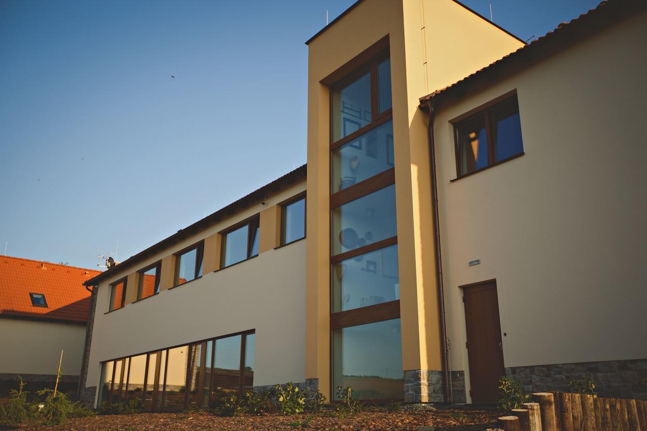 Statek česká lípa Myslovice Klatovy Exterior foto